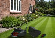 Webb 20V Cordless Cylinder Lawnmower